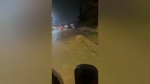 В Дагестане продолжается потоп: в регионе прошли мощные ливни и вода заливает подъезды жилых домов