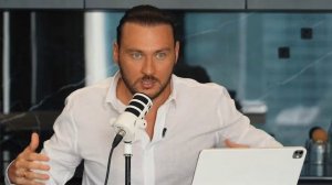 Мужчина не работал и унижал ,но она все исправила 😎🗝️