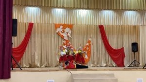 я по середине 

пой пой ветерок