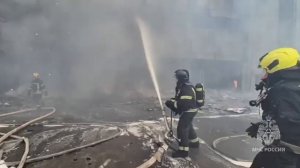 Тушение пожара в ТЦ "Гиант" в Калининграде