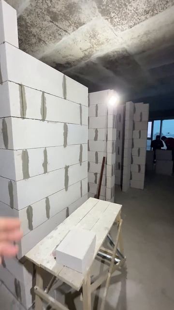 Монтаж перегородок 140 м²: смотрите, как это делается! (ЖК Sky House)