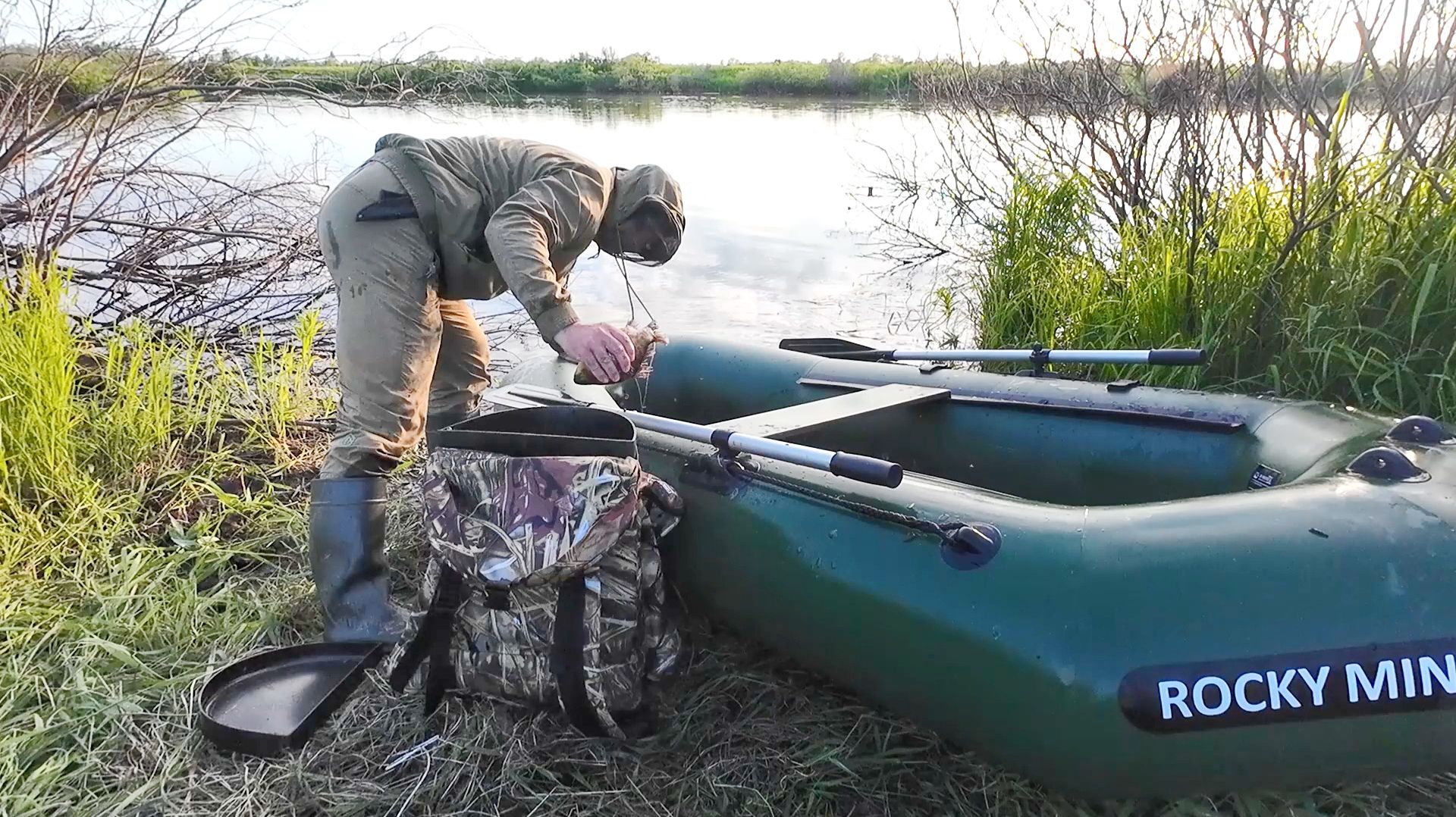 ПРОВЕРИЛ СТАВНЫЕ СЕТИ, НАВАЛИЛО РЫБЫ, ЧТО ЕЛЕ УНЕС. РЫБАЛКА НА СЕТИ НА КРАЙНЕМ СЕВЕРЕ.