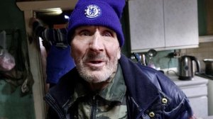 Сделали дверь деду Матвею! Всех с праздником!