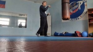 05-04-2026. Самозащита. Бокс. Бьём врага в печень. Спокойно объясняю.