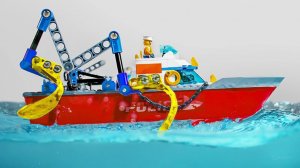 10 способов привести в действие лодку Lego _ Экспериментальная инженерия