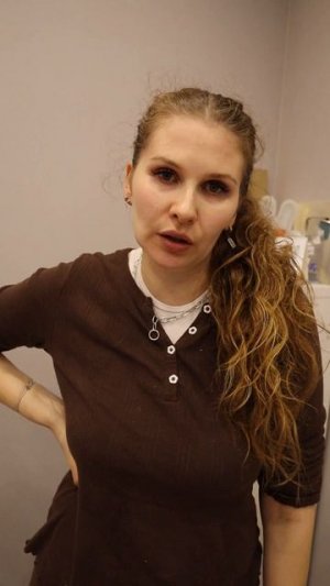 а ваши бабушки помогают с внуками?