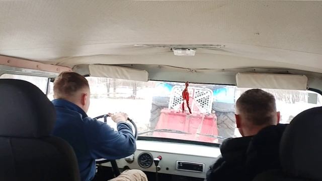 Едем в соседнее село на  