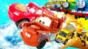 МУЛЬТИКИ ПРО МАШИНКИ 🚗 МОЛНИЯ МАКВИН И НОВАЯ ТРАССА ВО ФЛОРИДЕ. ГОНКА ПО САМОМУ БЫСТРОМ ТРЕКУ 🔉