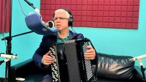 Горячий Баян - В Лунном Сиянии