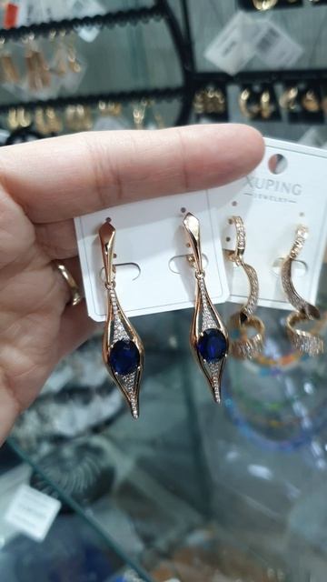 Серьги.Крупные.Синий камень.Спираль (П10.С09188-2 СЕРЬГИ, П10.С10154 СЕРЬГИ)