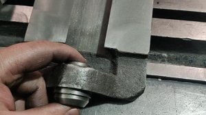 Малая продольная токарного станка 1615.