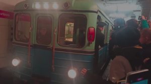 Ретро поезд после высадки пассажиров на станции Автово🔴