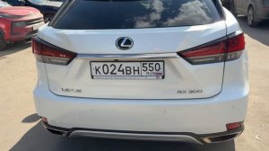 Lexus RX300. 2019