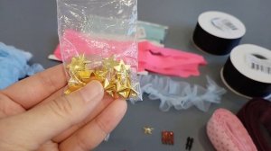 Распаковка материалов для рукоделия
март 2026