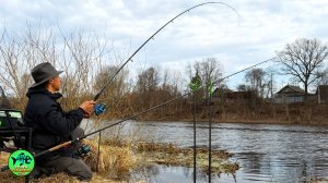 Мелкая река РАЗЛИЛАСЬ и в НЕЁ зашло много РЫБЫ! Рыбалка весной на фидер.