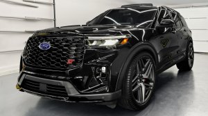 Ford Explorer ST 2027 — новый брутальный внедорожник в деталях.