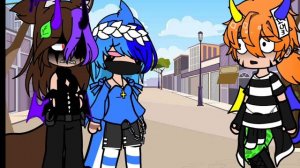 я поменяла Киру и себя поменяла и рому тоже поменяла. и да Кира она сестра Ромы