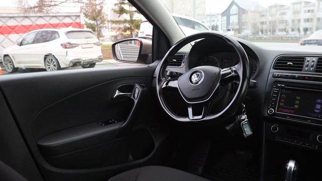Volkswagen Polo смотреть онлайн