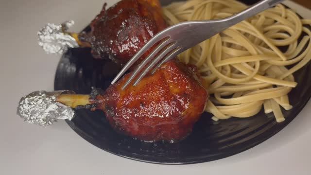 Вы сейчас пойдете в магазина за куриными ножками! И станет это блюдо для вас любимым.