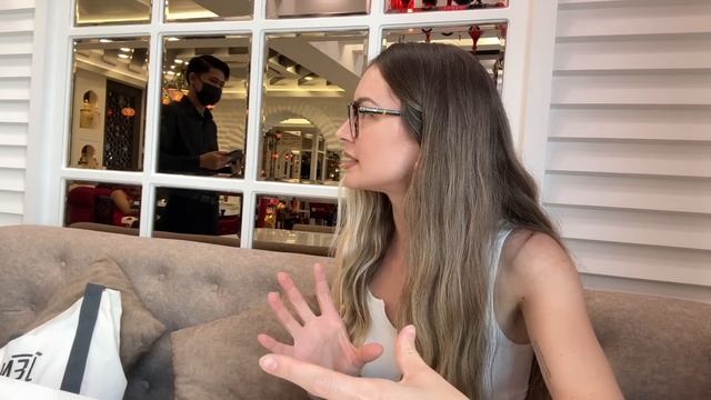 Practice English at the Restaurant with Me! Vlog