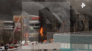 Три человека пострадали при пожаре в ТЦ "Гиант" в Калининграде