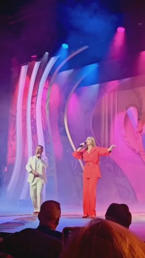 Жизнь не кончается сейчас и пусть не все открыты двери 🌿 Александр Добронравов & Варвара #жизнь