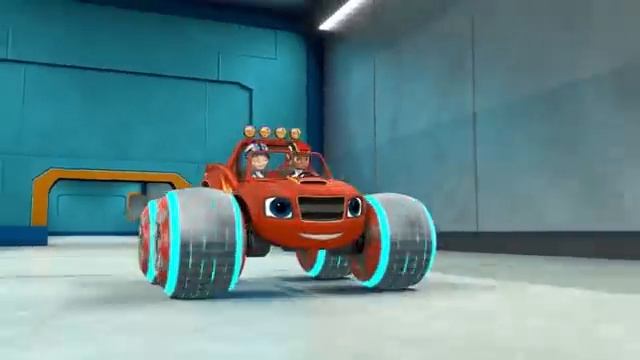 Вспыш и чудо-машинки У Вспыша скользкие шины