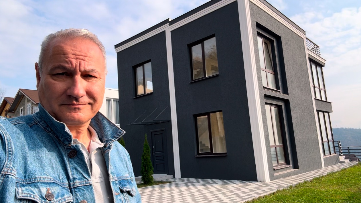 Дом в Сочи с красивым видом