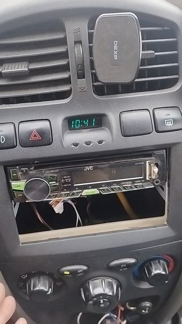 Автозвук проблемы. Может кто подскажет в чём причина?