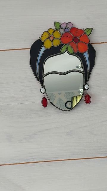 Хотите украсить дом витражом? Сначала посмотрите это видео о моем опыте.