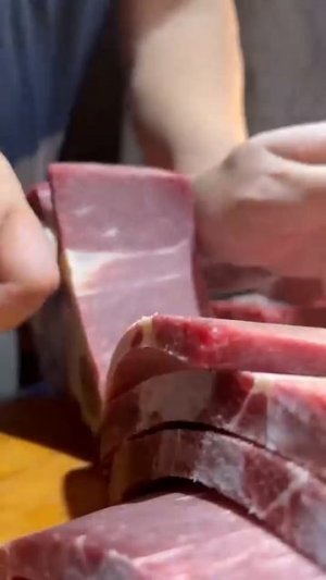 Подмороженное мясо легче нарезать ровно