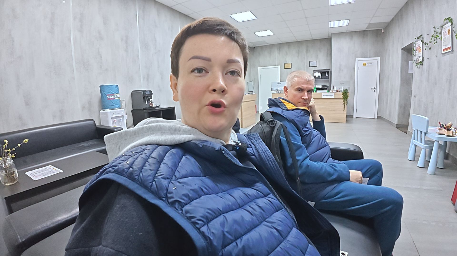 НАПРОСИЛАСЬ в автосервис с Вованом что бы его СНОВА не ОБМАНУЛИ! Всё РАЗРУЛИЛА) С машиной КОНЕЦ!)