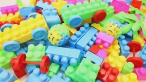 Мультики. Мультик для детей про конструктор . Собираем из пазлов корабль