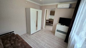 Висаитова 8. Сдается в аренду Однокомнатная смарт квартира.  мкр-н Суворовский.  17000р. 89614390879