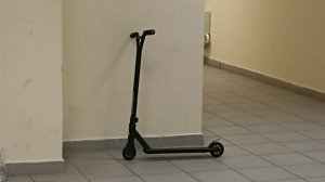 учим база трюки на скутах