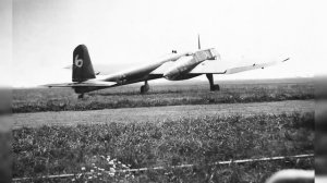 Самый странный самолёт Второй мировой войны с асимметричной конструкцией. Как он вообще летал_