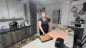 Мама и 13 детей_ домашняя колбаса- все заняты