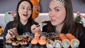 Меня чуть не избили на девичнике Мукбанг с сестрой Роллы и суши с лососем
