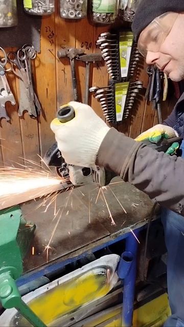 самодельный кронштейн для кондиционера