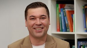 Филүс Каһиров