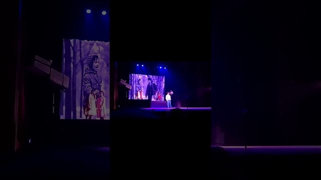 Битва театров!