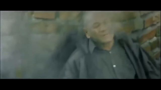 И летит над русским полем, песня вековая.   Фильм «Деточки»