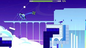 прохожу легендарный уровень в геометри дэш