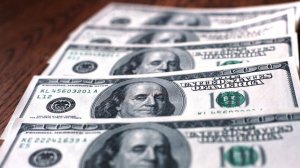 «Война на Украине — это бизнес-модель»: почему США выбрали лунную гонку