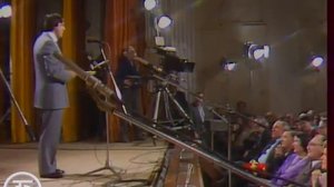 Геннадий Хазанов _Объезд по кривой_ (1989) (360p)