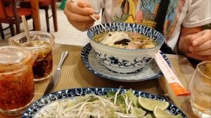 Первый ужин в Хюэ!