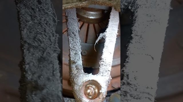 Оборвало демпфер на диске сцепления автомобиля ман.Включаются передачи а машина не едет