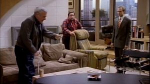 Отрывки из комедийного сериала "Фрейзер" (1993-2004,1сезон.1серия)