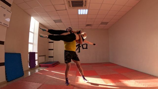 2026-04-05, (07), ZOUK, fitness, LeraLEO, ValeSTAR, Exhibition, Show, Dance, GX011955