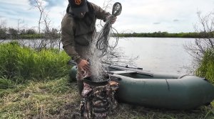 РЫБАЛКА НА СЕТИ. ПРОВЕРЯЮ СЕТИ, СНИМАЮ УЛОВ, СНИМАЮ СЕТИ. ТАЩУ ЛОДКУ ЗА ЭНДУРИКОМ НЕСКОЛЬКО КМ.